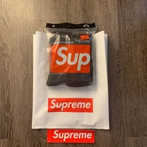 BLACK SUPREME SOCKS 4 PACK SIZE 6-12